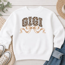 Load image into Gallery viewer, Leopard Gigi Cream Bow Mom & Family design on White crewneck sweatshirt