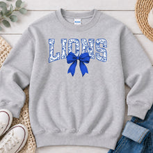 Load image into Gallery viewer, Toile Lions Blue Bow Ash Grey
